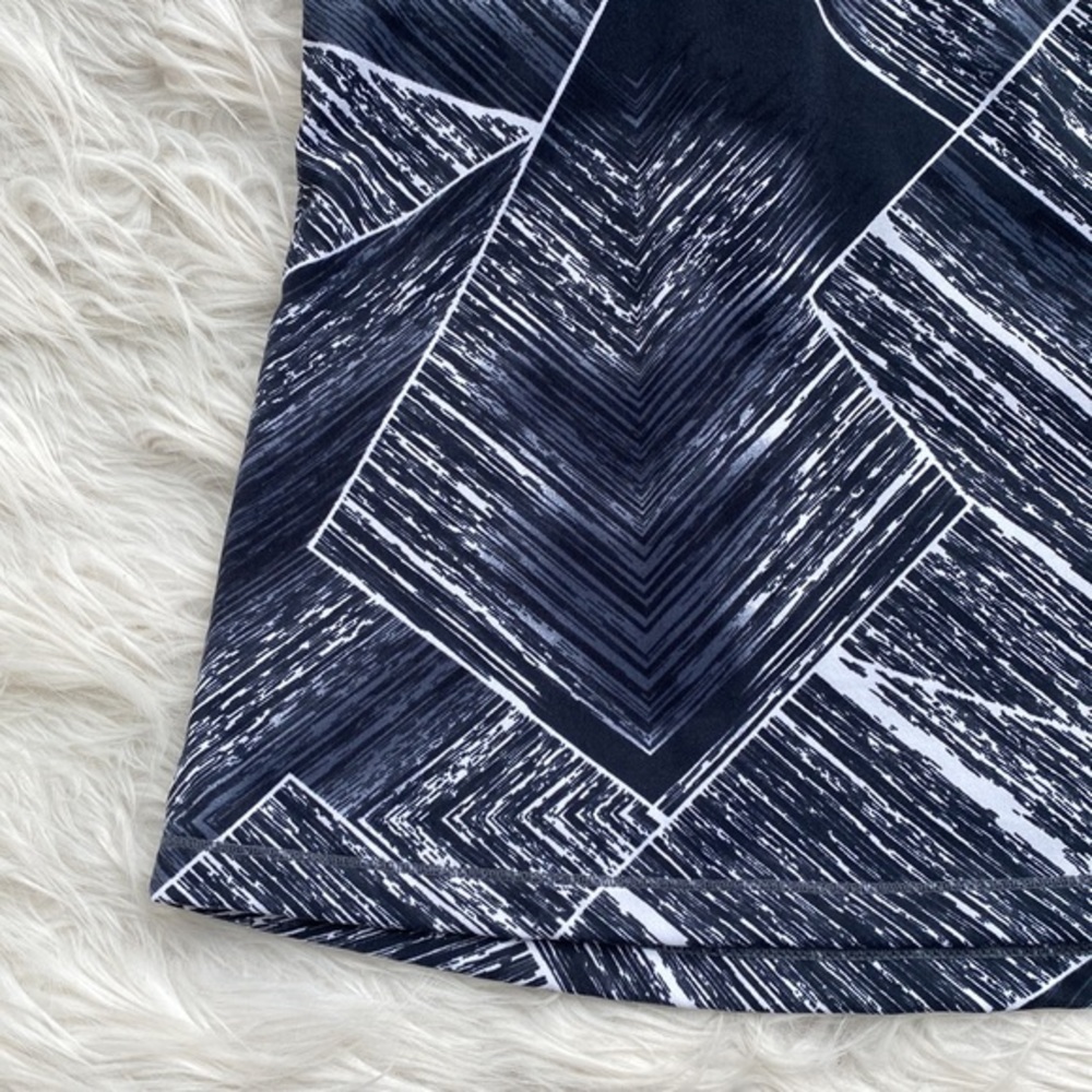 Lululemon | Abstract Print Racerback Top - Picture 10 of 13